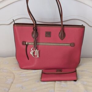 Dooney & Bourke Pebble Grain Leather Tote Bag And Wallet